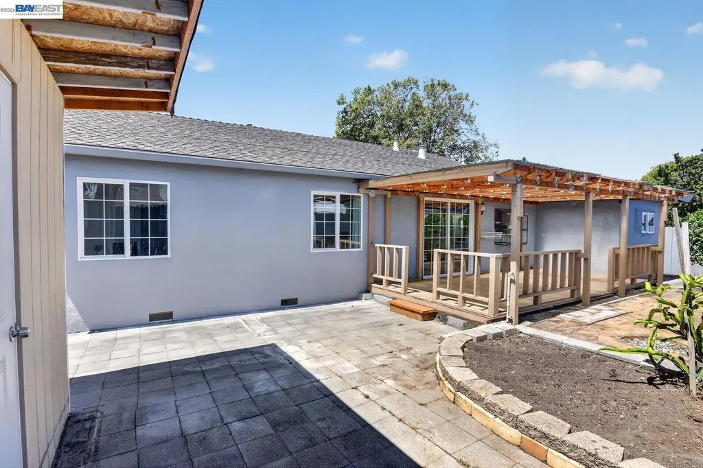 20242 Lucot Court San Lorenzo CA 94541