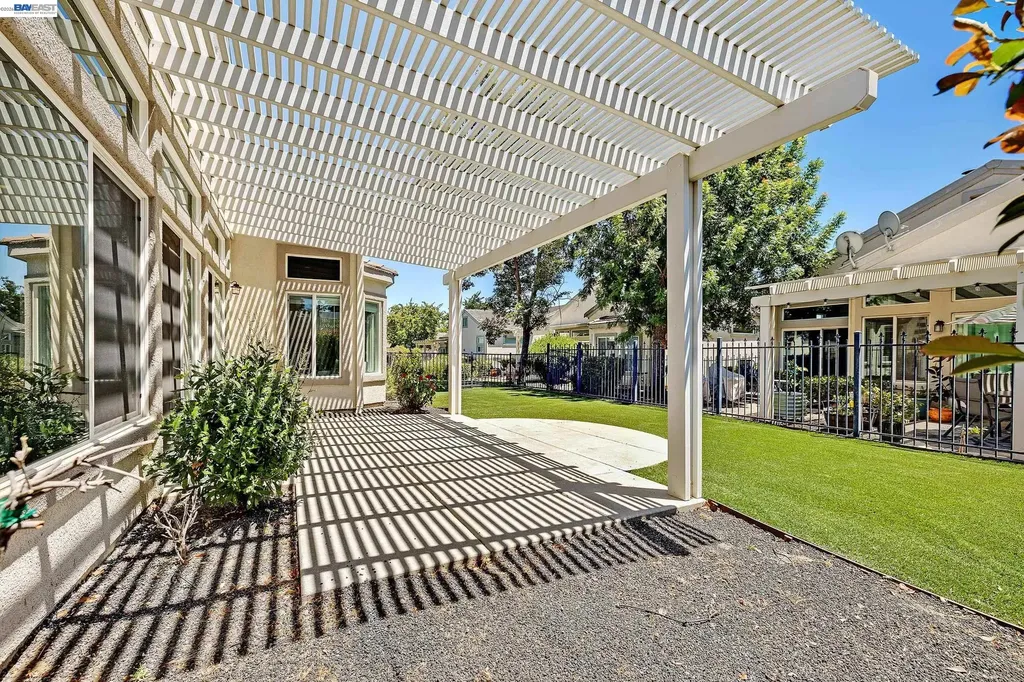 1586 Imperial Way Brentwood CA 94513