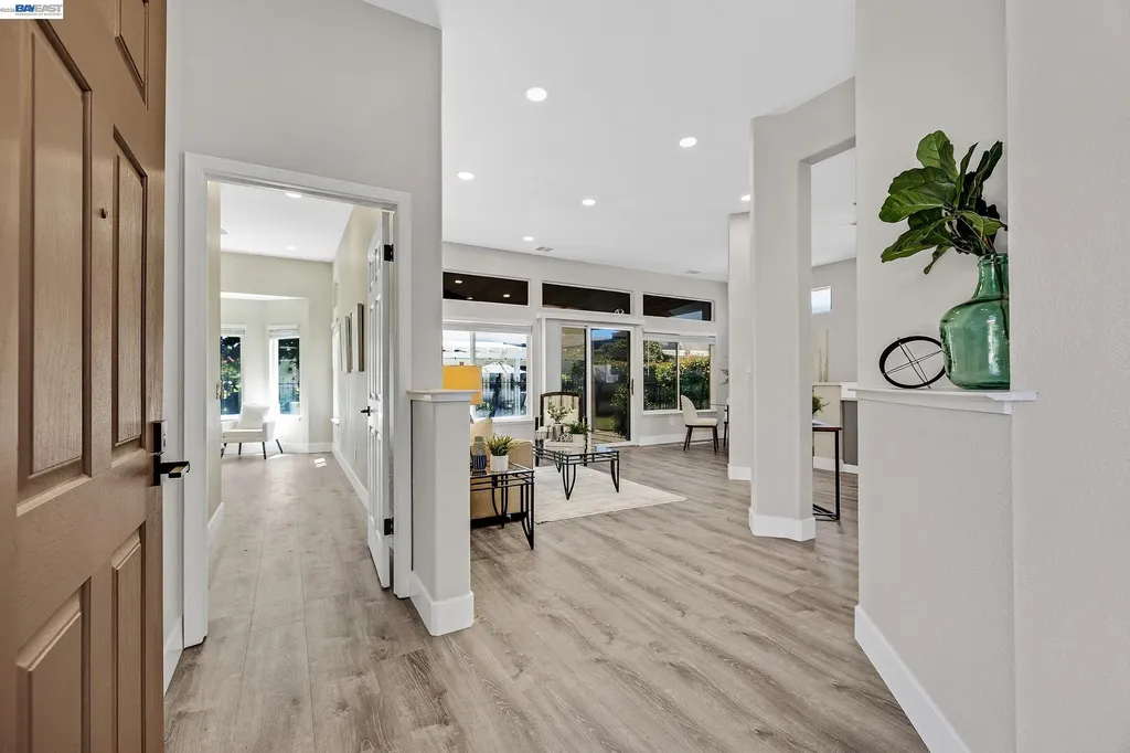 1586 Imperial Way Brentwood CA 94513