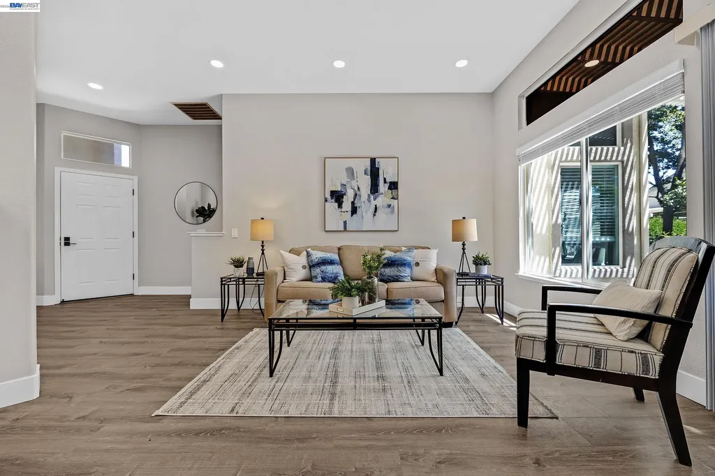 1586 Imperial Way Brentwood CA 94513
