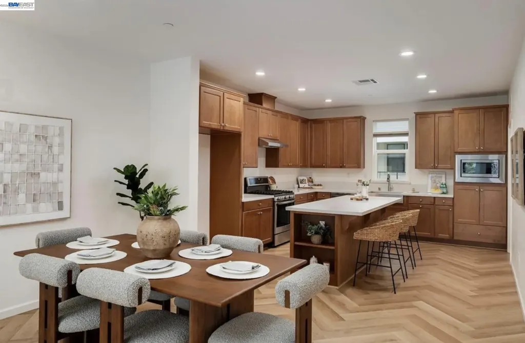 203 Burbank Street Hayward CA 94541
