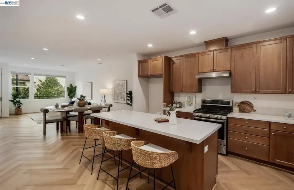203 Burbank Street Hayward CA 94541