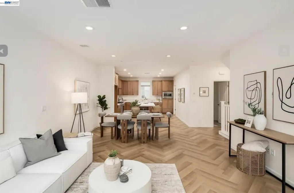 203 Burbank Street Hayward CA 94541
