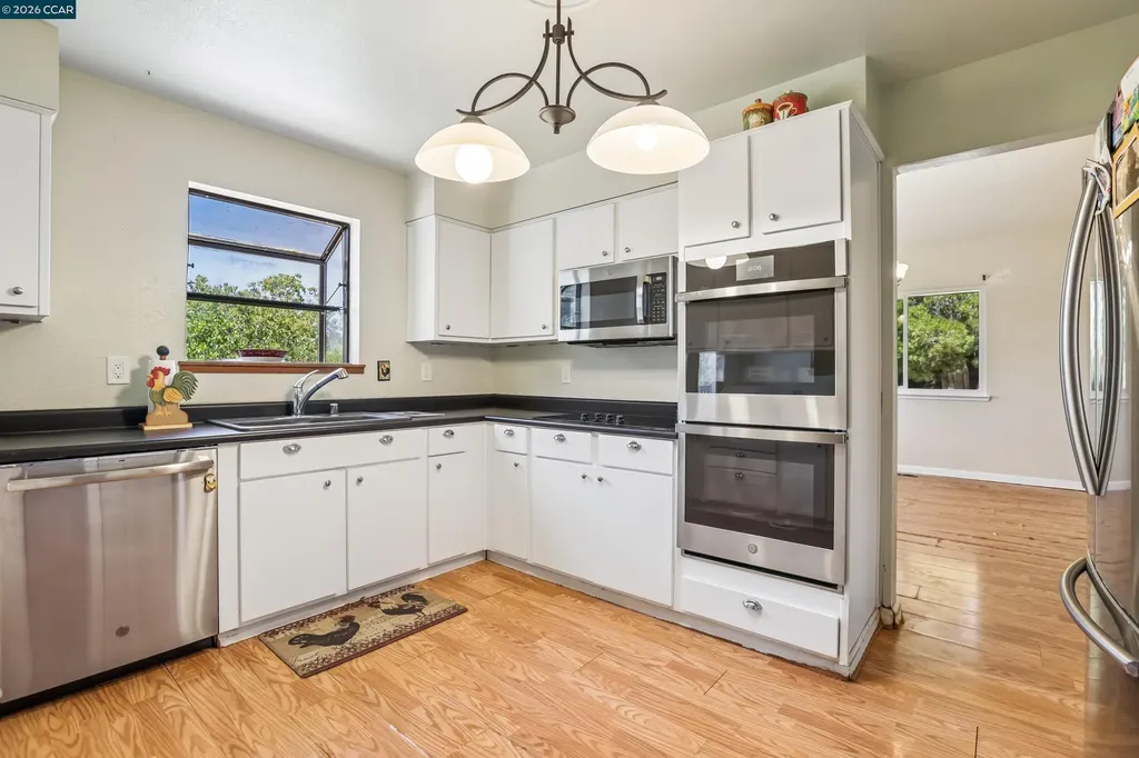 2536 Pebble Beach Loop Lafayette CA 94549