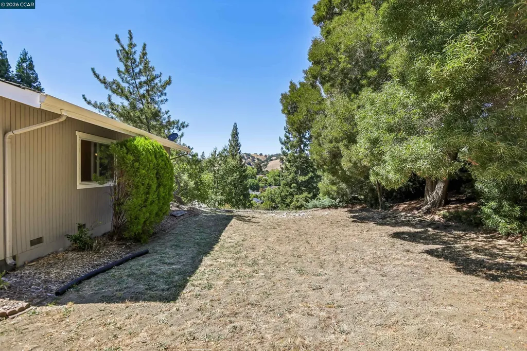 2536 Pebble Beach Loop Lafayette CA 94549