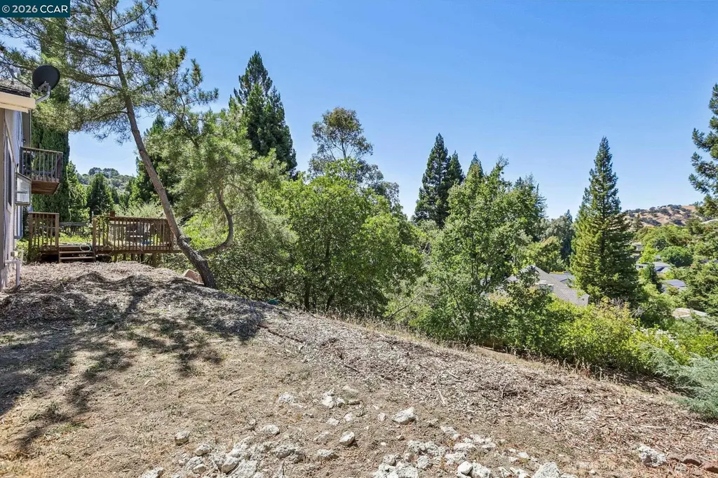 2536 Pebble Beach Loop Lafayette CA 94549