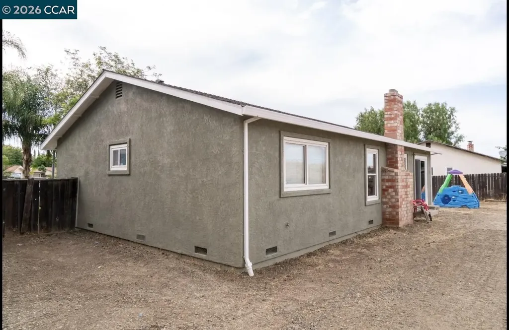 2135 Apricot Court Pittsburg CA 94565