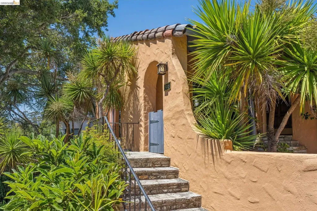 96 Ardmore Road Kensington CA 94707