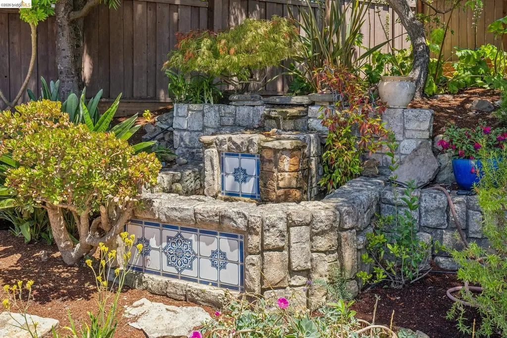 96 Ardmore Road Kensington CA 94707