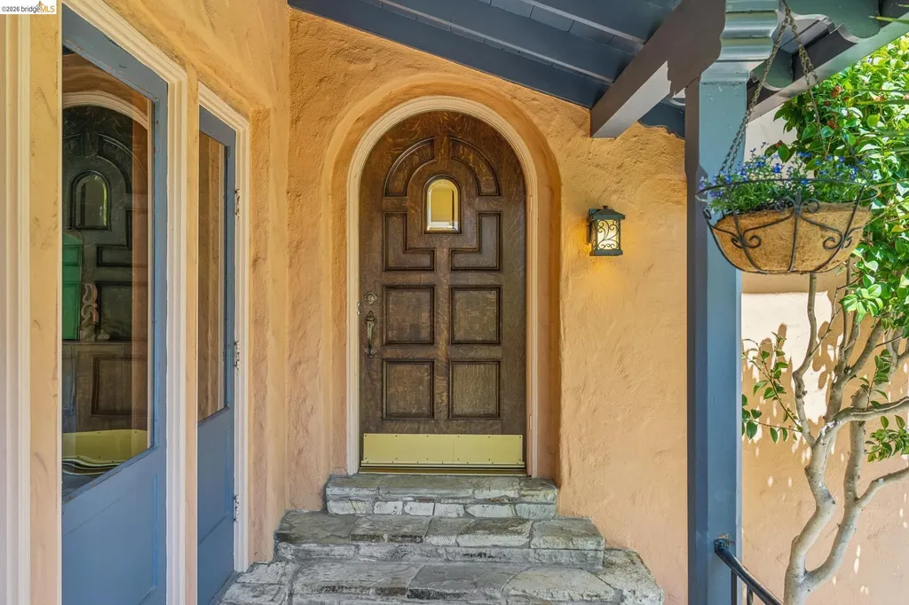 96 Ardmore Road Kensington CA 94707