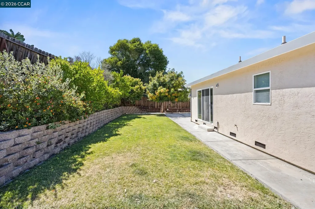 2274 Mount Whitney Drive Pittsburg CA 94565