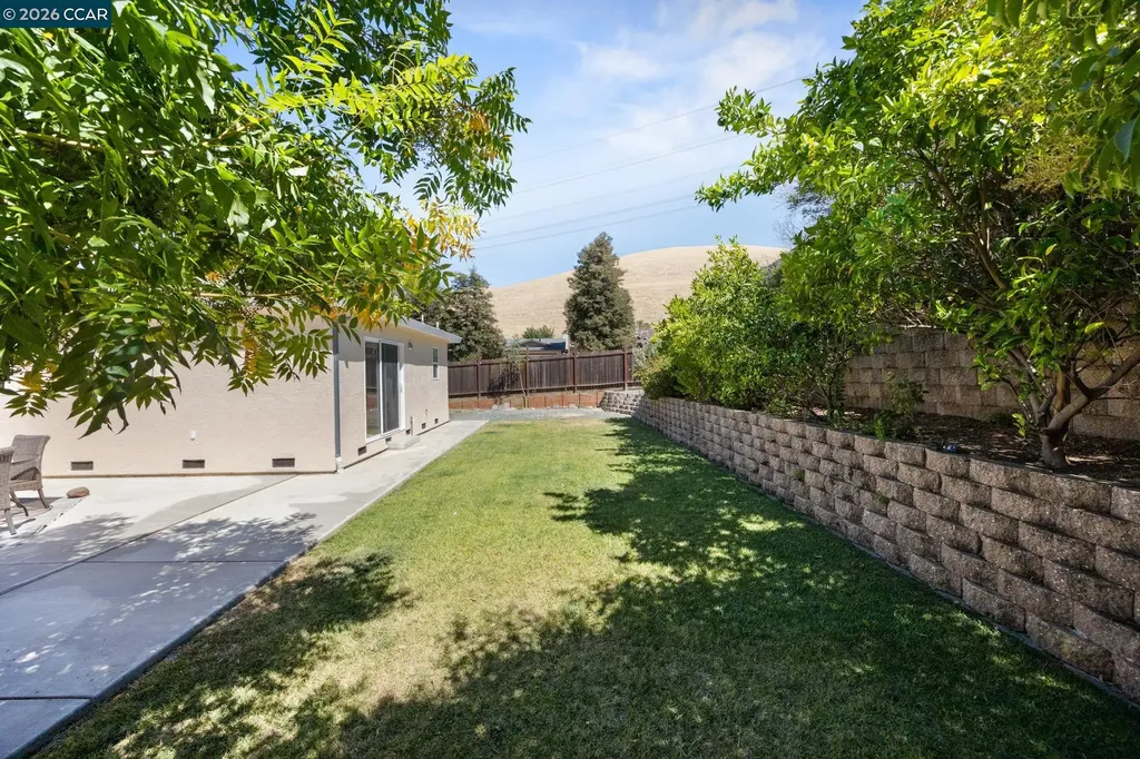 2274 Mount Whitney Drive Pittsburg CA 94565