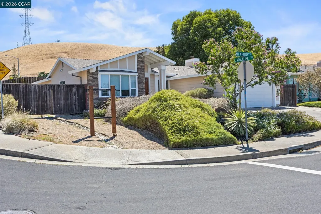 2274 Mount Whitney Drive Pittsburg CA 94565