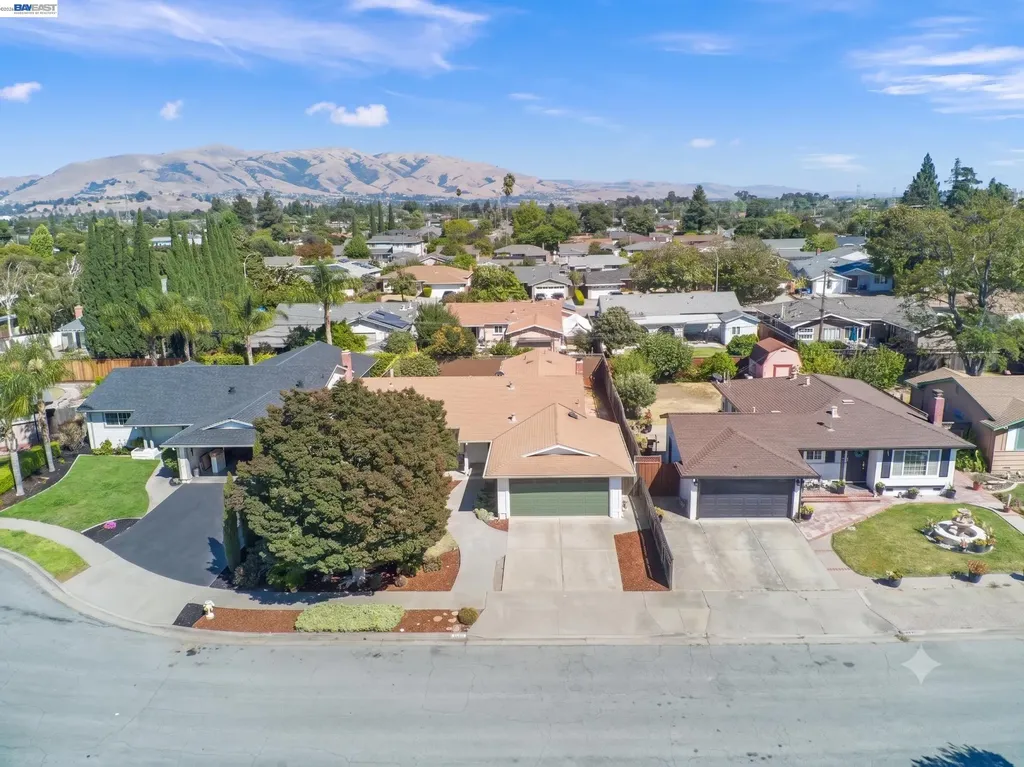 5048 Brian Court Fremont CA 94538