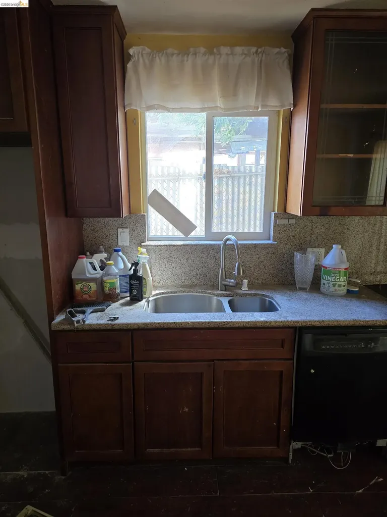 1605 Norton Street Pittsburg CA 94565