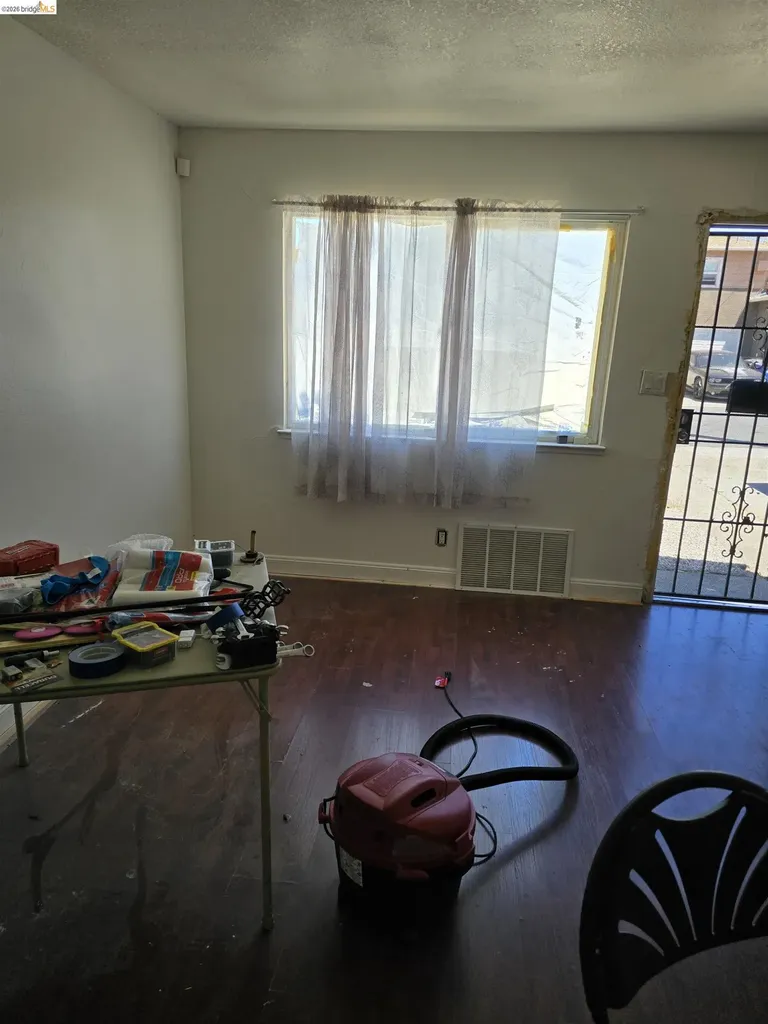 1605 Norton Street Pittsburg CA 94565