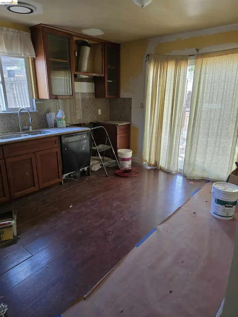 1605 Norton Street Pittsburg CA 94565