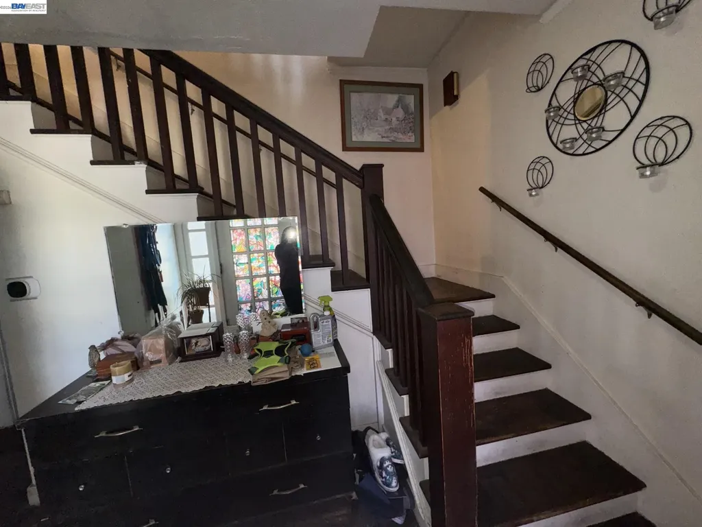 20940 Montgomery Avenue Hayward CA 94541