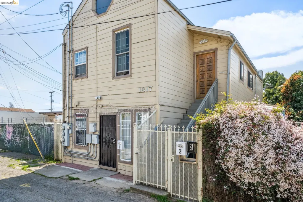 1820 International Boulevard Oakland CA 94606
