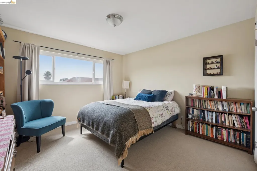 3054 Bona Street Oakland CA 94601