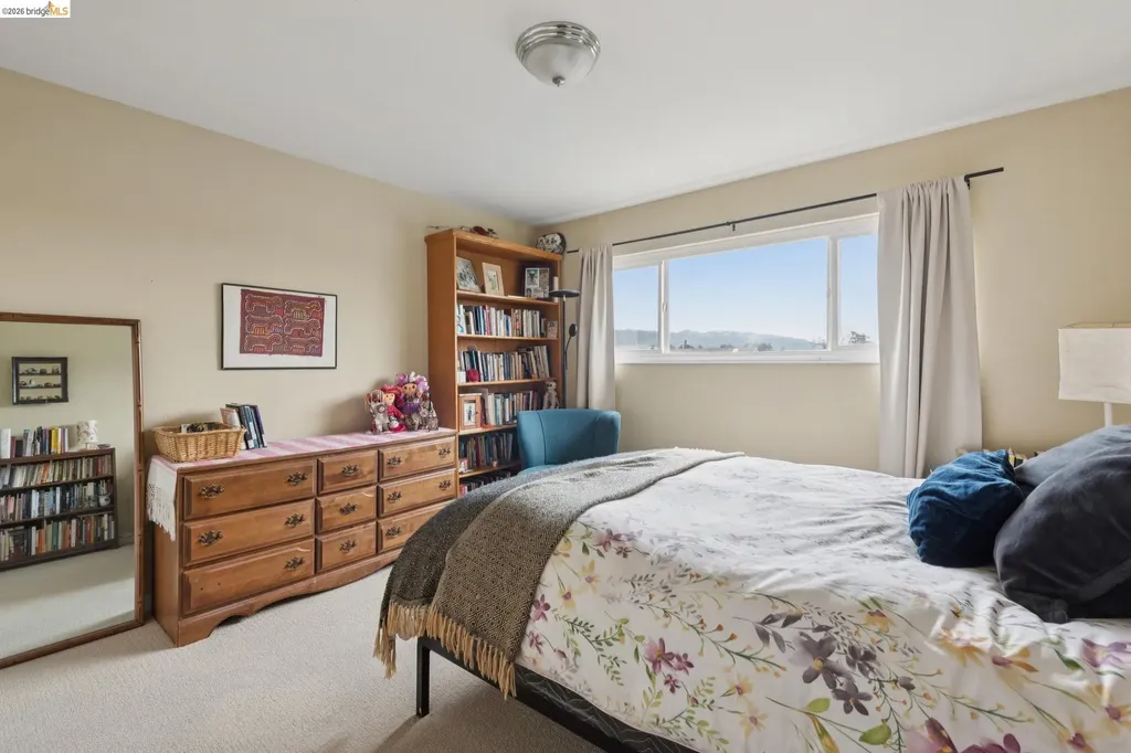 3054 Bona Street Oakland CA 94601