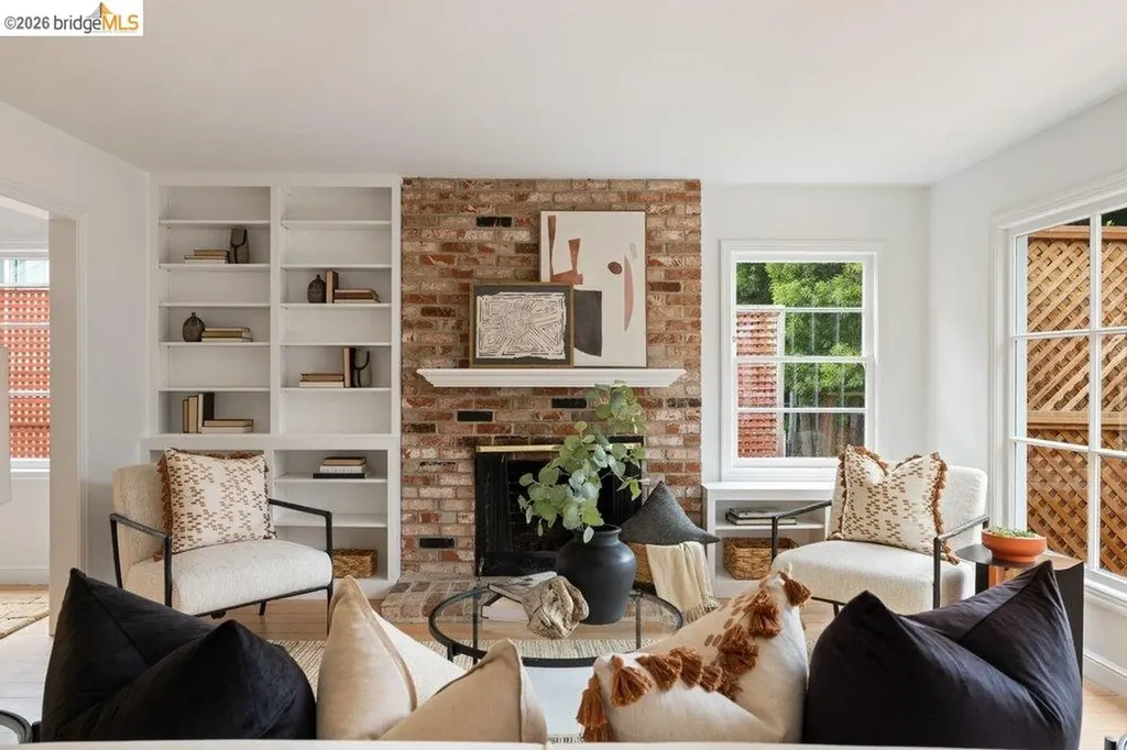 31 Harbord Court Oakland CA 94618