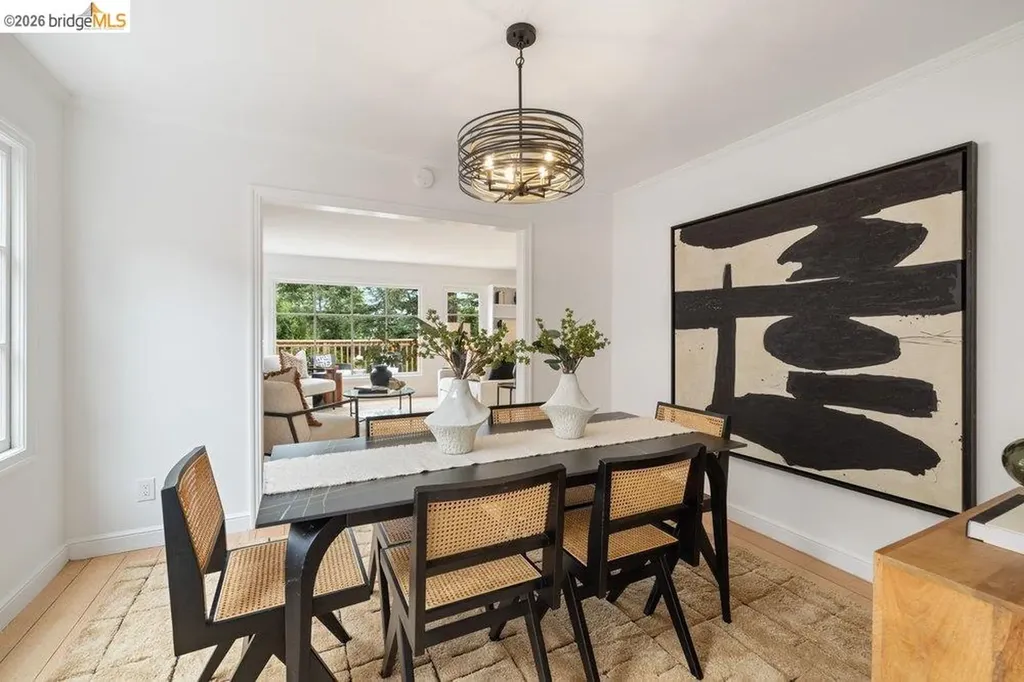 31 Harbord Court Oakland CA 94618