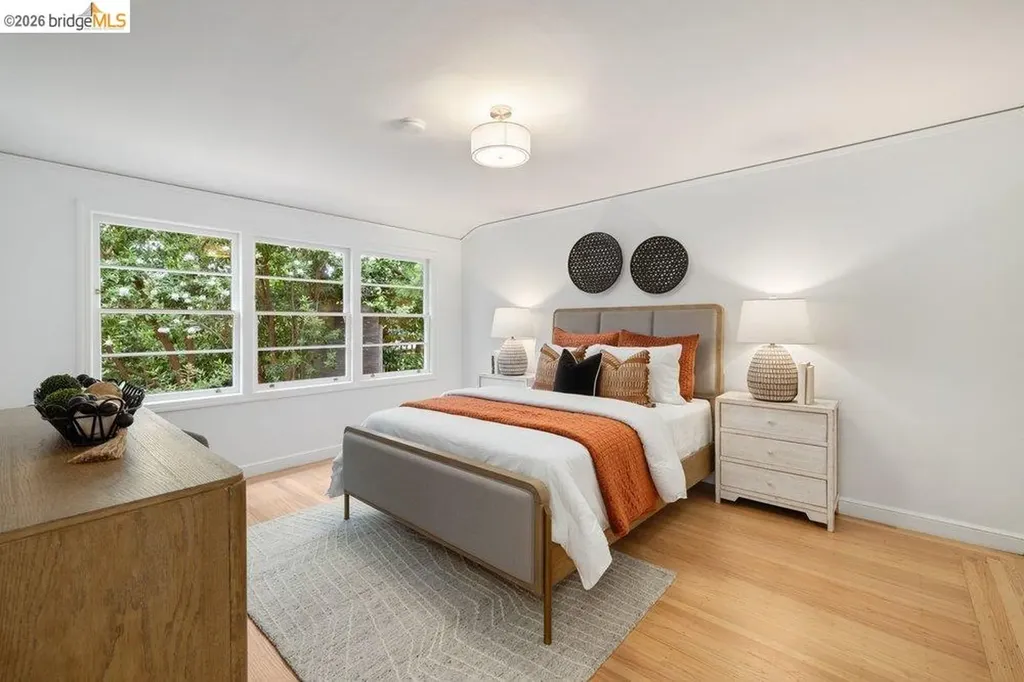 31 Harbord Court Oakland CA 94618
