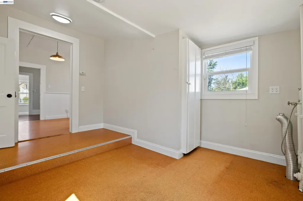 22836 High Street Hayward CA 94541