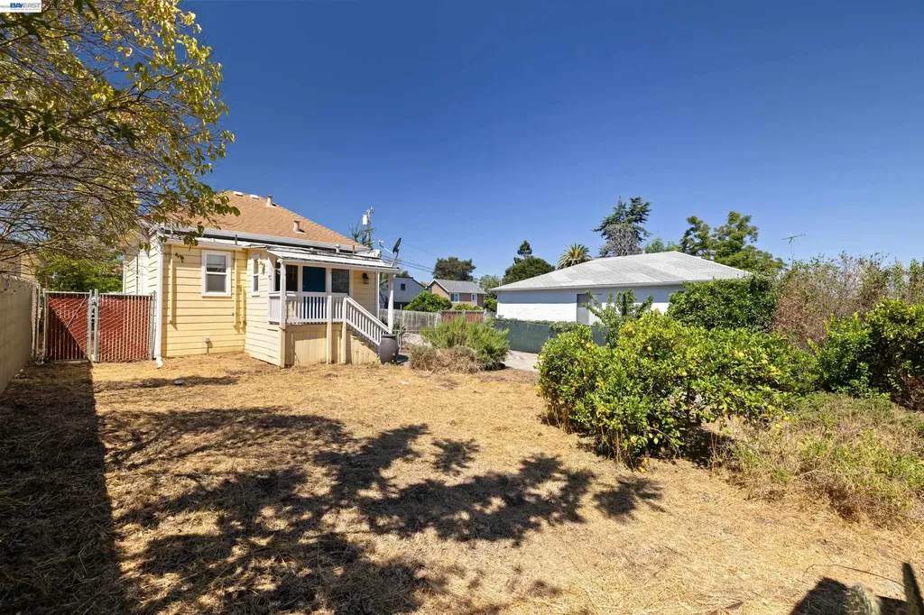 22836 High Street Hayward CA 94541