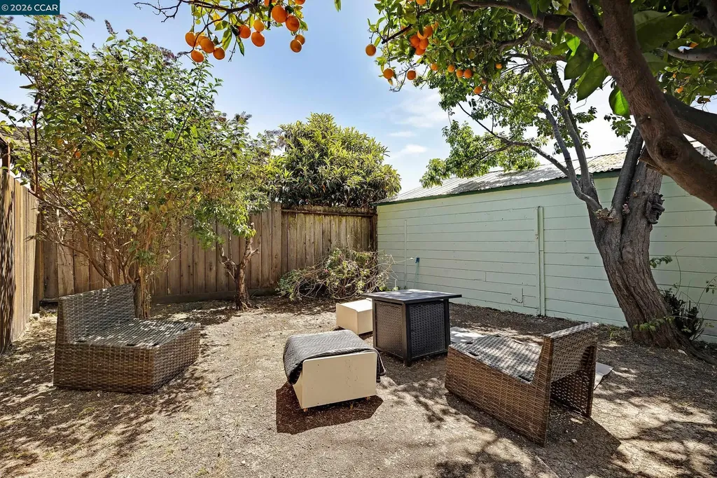 2370 Pine Avenue Richmond CA 94806