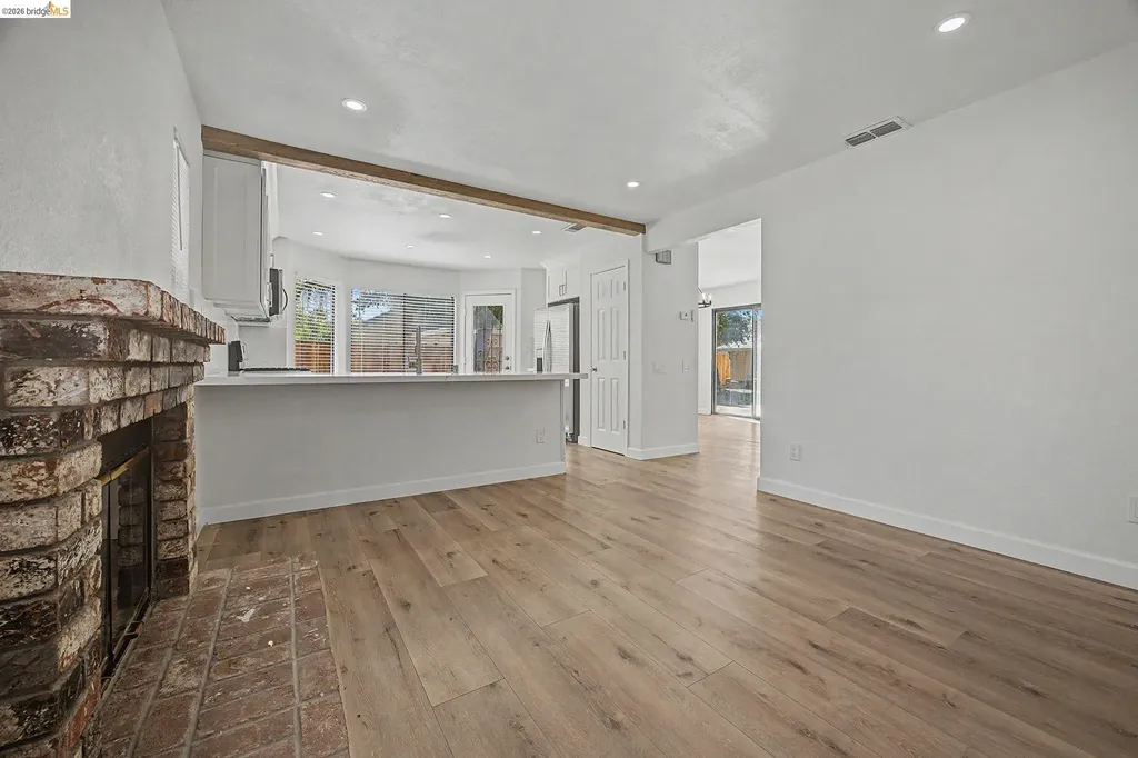 38 Nightingale Court Oakley CA 94561