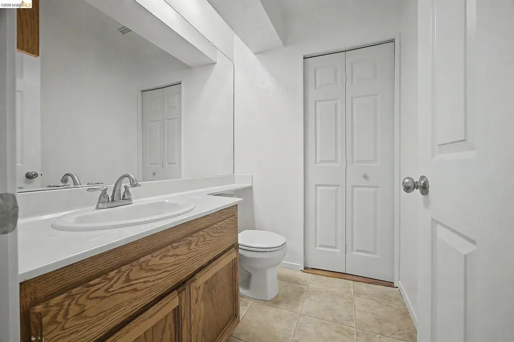 38 Nightingale Court Oakley CA 94561