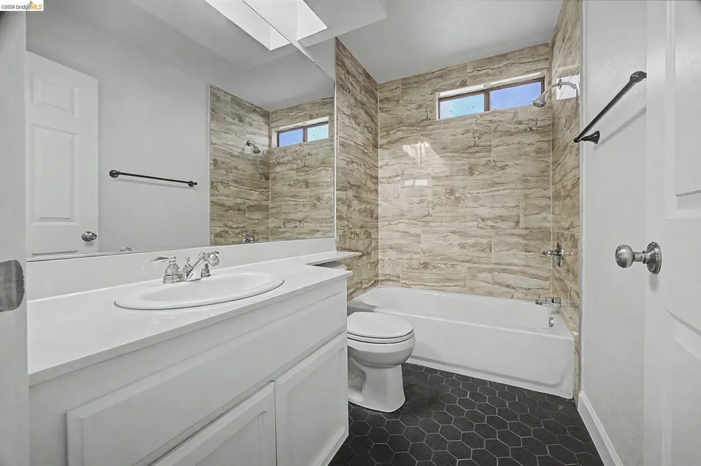 38 Nightingale Court Oakley CA 94561
