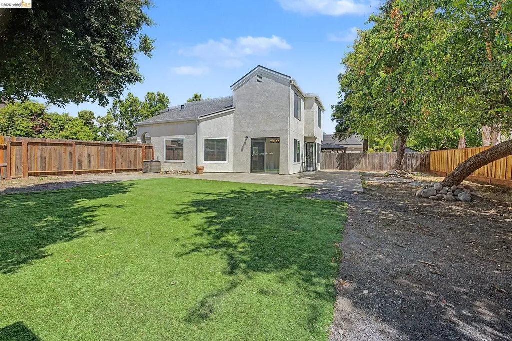 38 Nightingale Court Oakley CA 94561