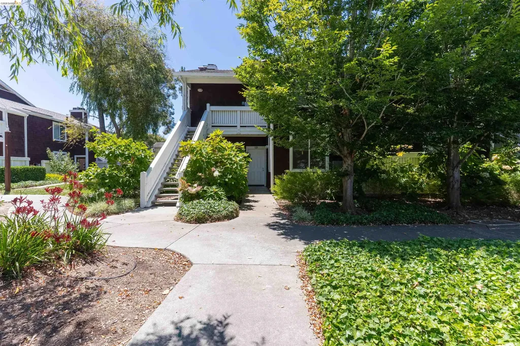211 Bayside Court Richmond CA 94804