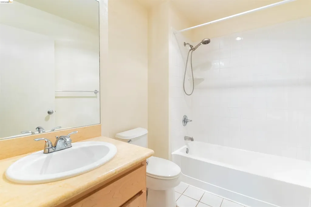 211 Bayside Court Richmond CA 94804
