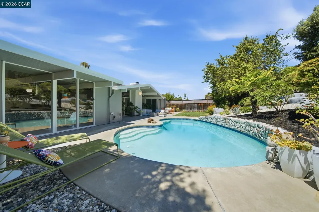 3707 Merridan Drive Concord CA 94518