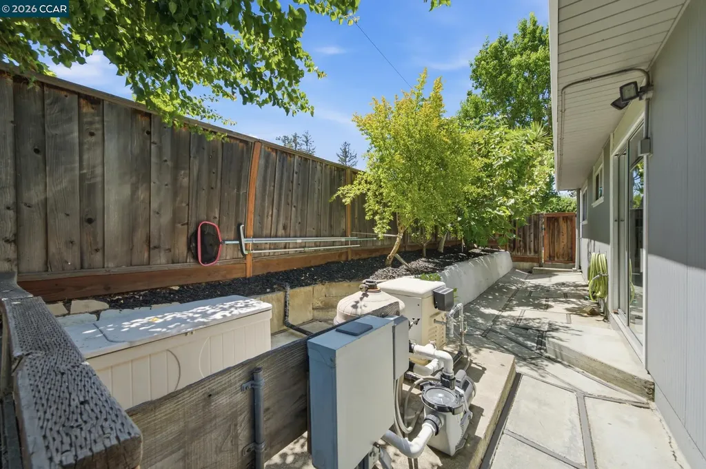3707 Merridan Drive Concord CA 94518