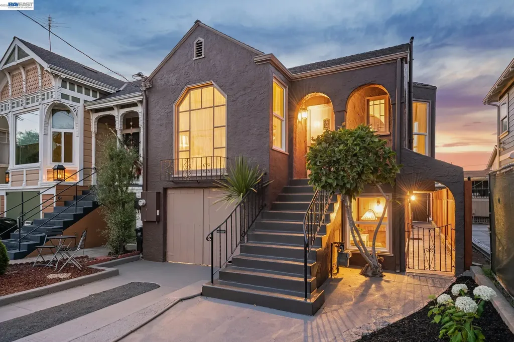 467 Santa Clara Avenue Alameda CA 94501
