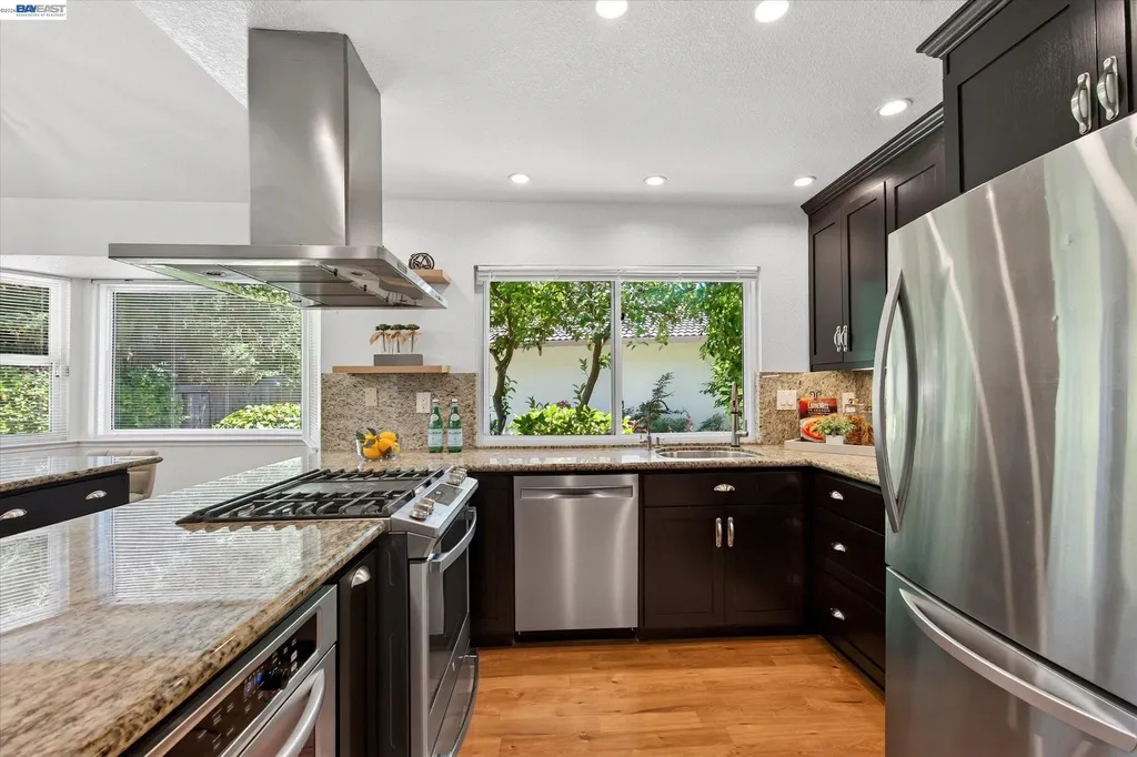 22 Jib Court Pleasant Hill CA 94523