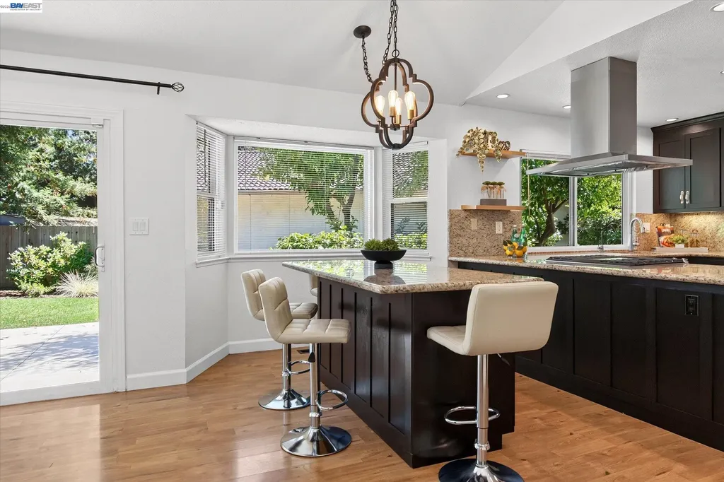 22 Jib Court Pleasant Hill CA 94523