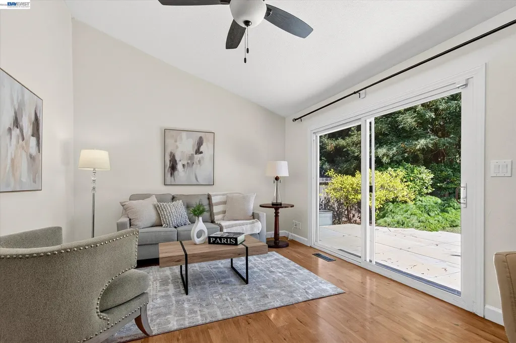 22 Jib Court Pleasant Hill CA 94523