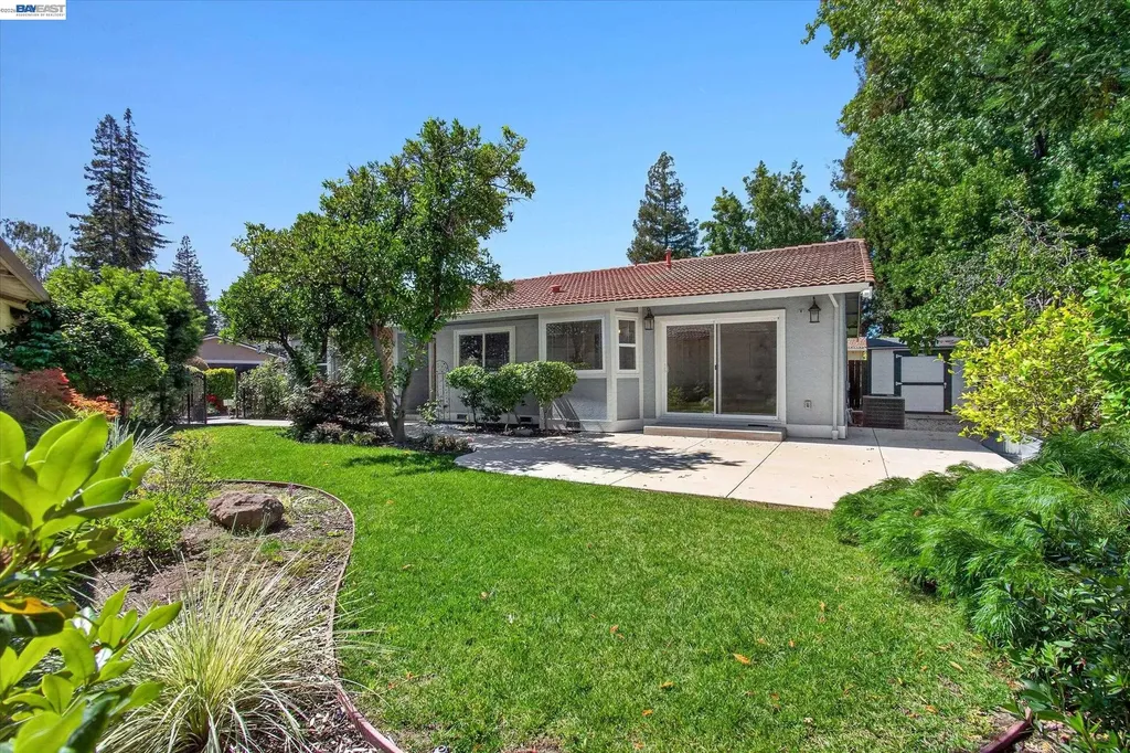 22 Jib Court Pleasant Hill CA 94523