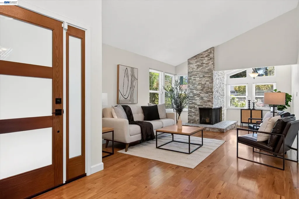 22 Jib Court Pleasant Hill CA 94523
