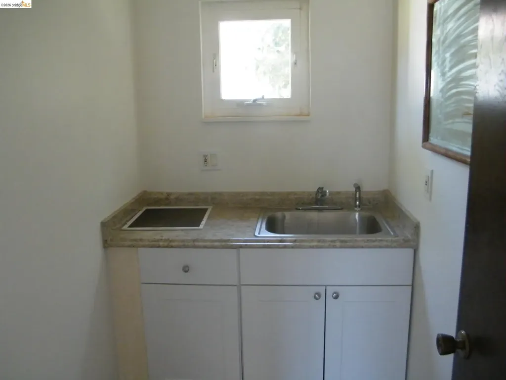 2275 Washington Avenue San Leandro CA 94577