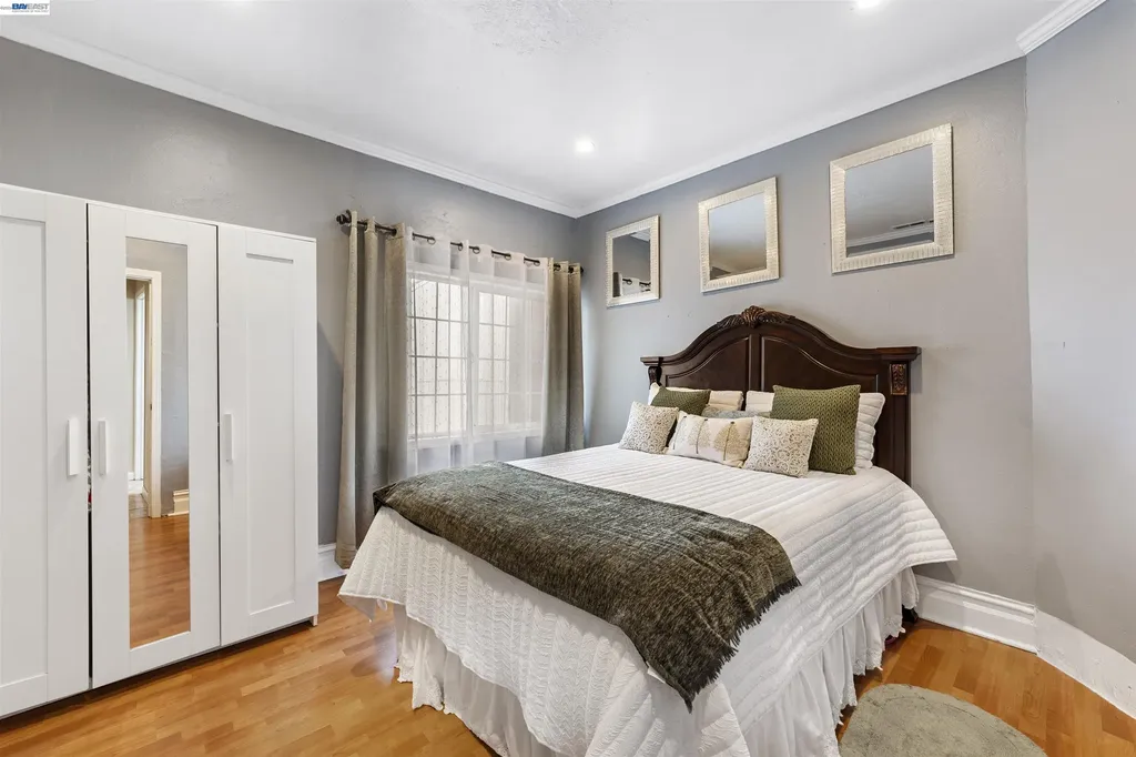 25 Regent Street San Francisco CA 94112