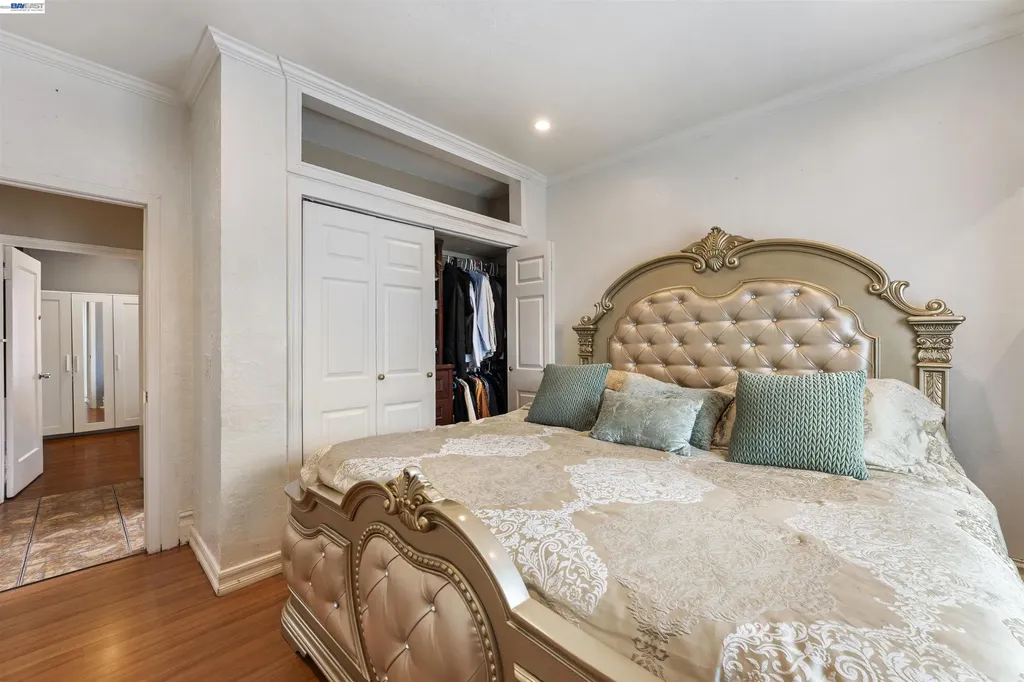 25 Regent Street San Francisco CA 94112