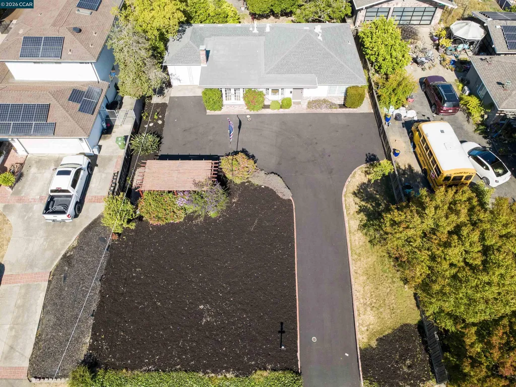 17786 Parker Road Castro Valley CA 94546