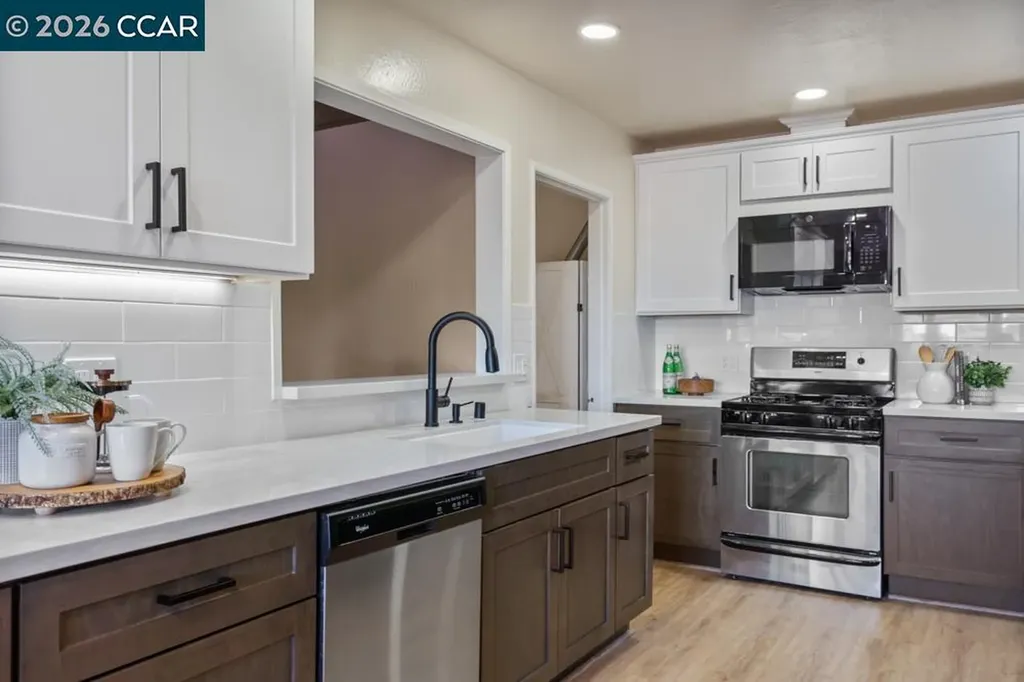 17786 Parker Road Castro Valley CA 94546